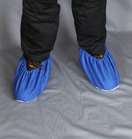 Návleky na obuv s nášlapnou částí z PVC, různé barvy